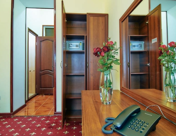 Джуниор сюит (с балконом) - Санаторий «Белая Дача»