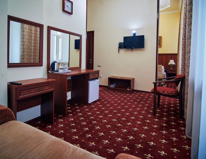 Джуниор сюит (с балконом) - Санаторий «Белая Дача»